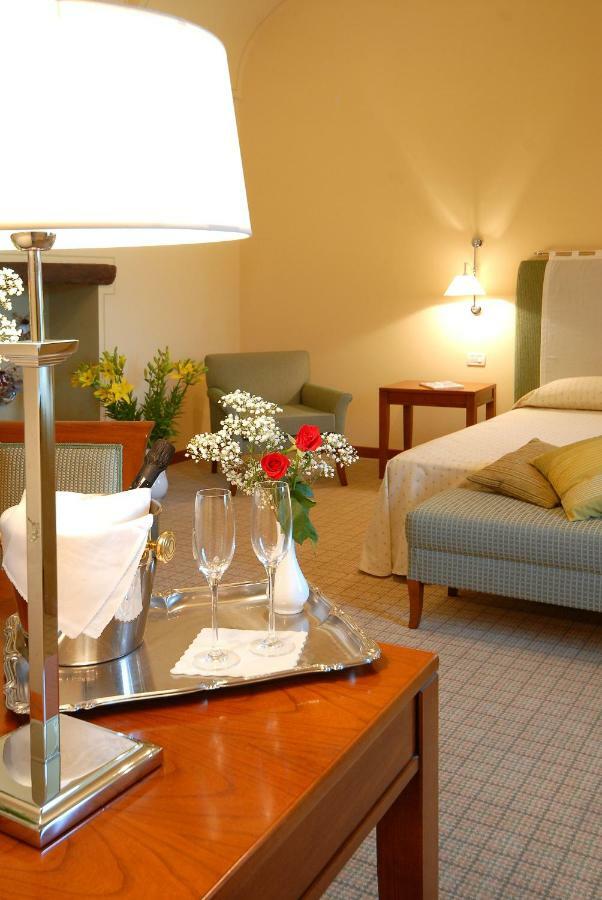Hotel Antico Podere Propano Saluzzo Εξωτερικό φωτογραφία